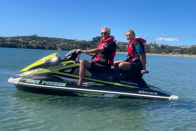 Jet Ski Hire Auckland - Experience the Fun with the Best Operator - Oyster tasting on the coast