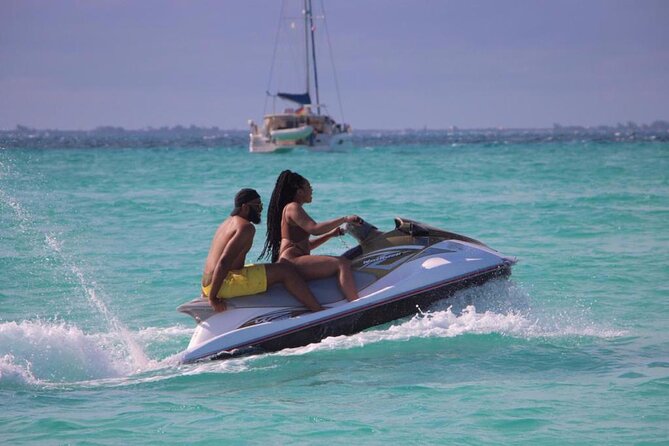 Jet Ski Rental in Cancun for 2 People - Safety, comfort, and personal belongings