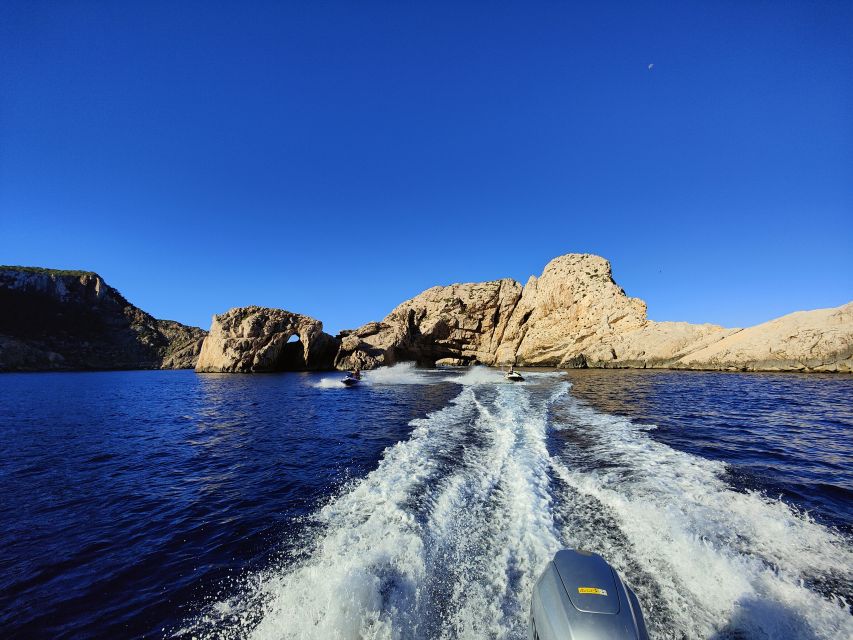 Jet Ski to Margaritas Islands from San Antonio - No License - The guide style and group experience