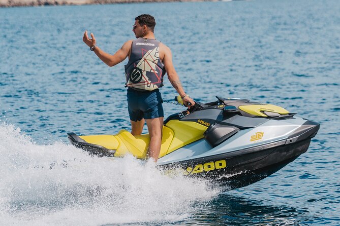 Jet Ski Tour around Alcanda Island - Alcanada Island is the pause in the action