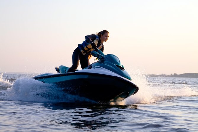 Jet Ski Tour in Dubai duration 30min Burj Al Arab - Timing, weather, and cancellation value
