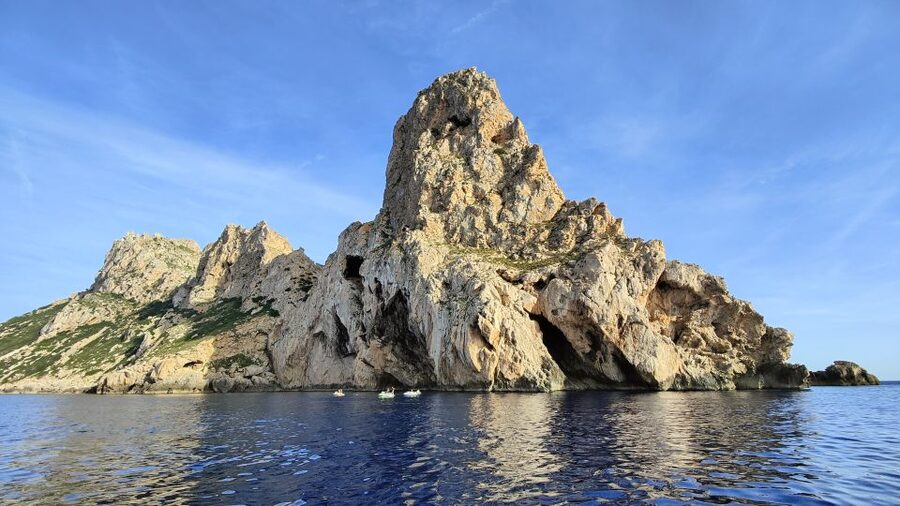 Jet Ski Tour to Es Vedra from San Antonio No license needed - Booking advice and practical cautions