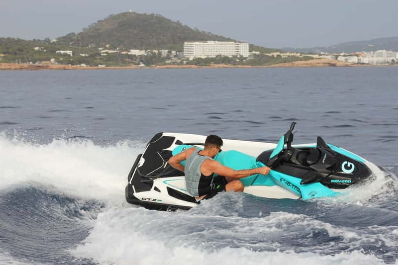 JET SKI TOUR to Margarita Island From San Antoni IBIZA - Understanding the two-person jet ski setup