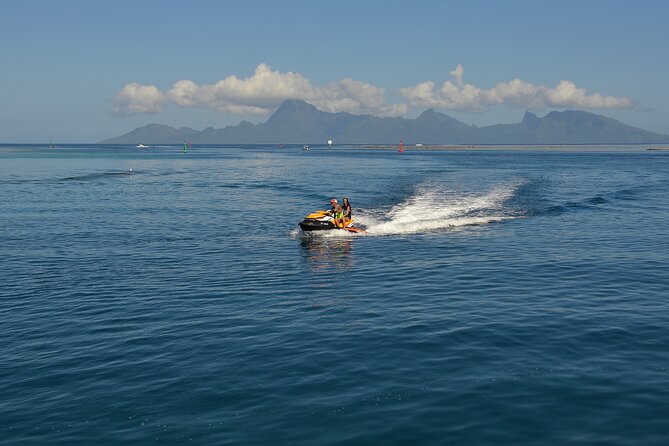 Jet Ski Trip for One Hour - How the instructor and group size affect the experience