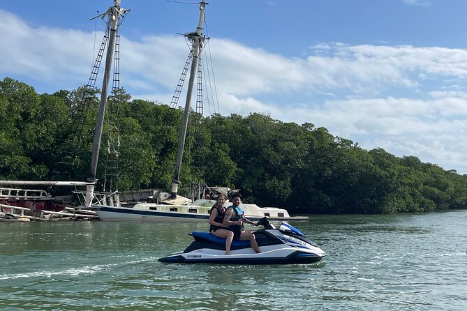 Key Largo Jetski Rental for 2 - Riding across Key Largo’s broad bay area