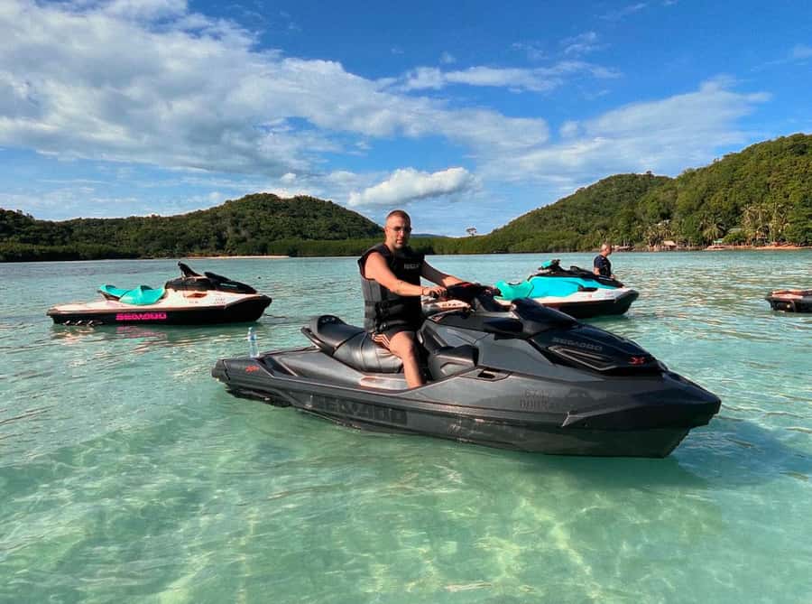 Koh Samui: Jetski Safari, Snorkeling to Pig & Virgin Islands - Koh Tan: lagoon, swim, and snorkeling