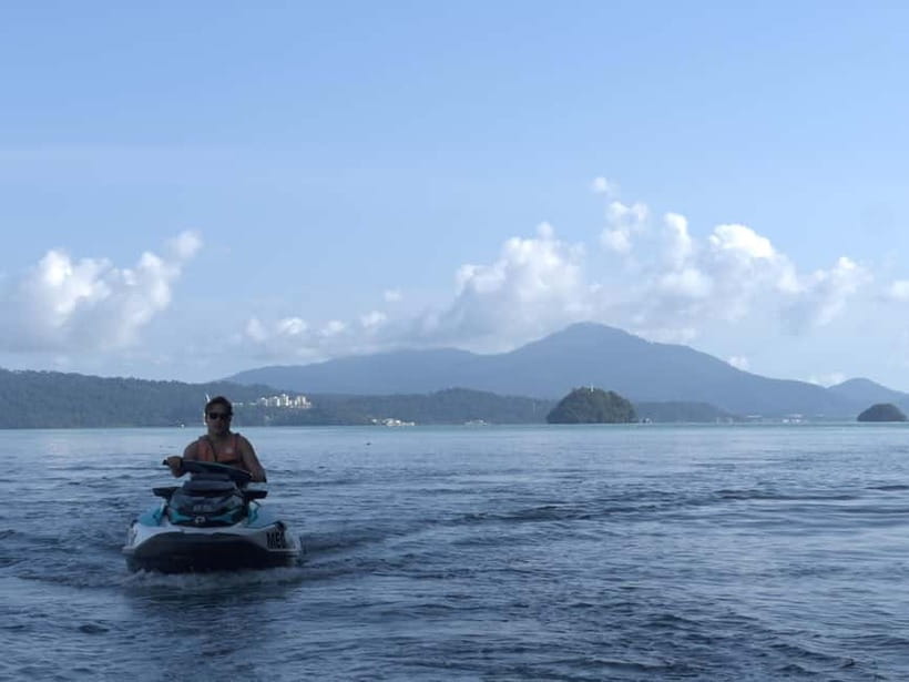 Langkawi: Fun Island Hopping by Jet Ski - Singa Besar and the eagle spectacle