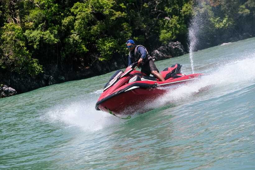 Langkawi: Jet Ski Adventure at Cenang Beach (30/45/60 Min) - Who will enjoy this Langkawi activity most