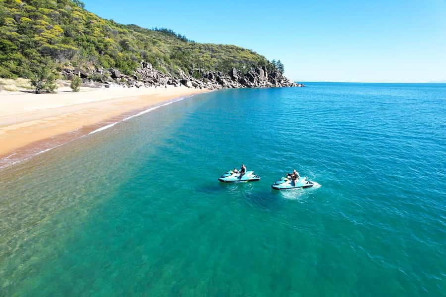 Magnetic Island: 5 Beach Bay Jet Ski Tour - Price, equipment, and what you really get