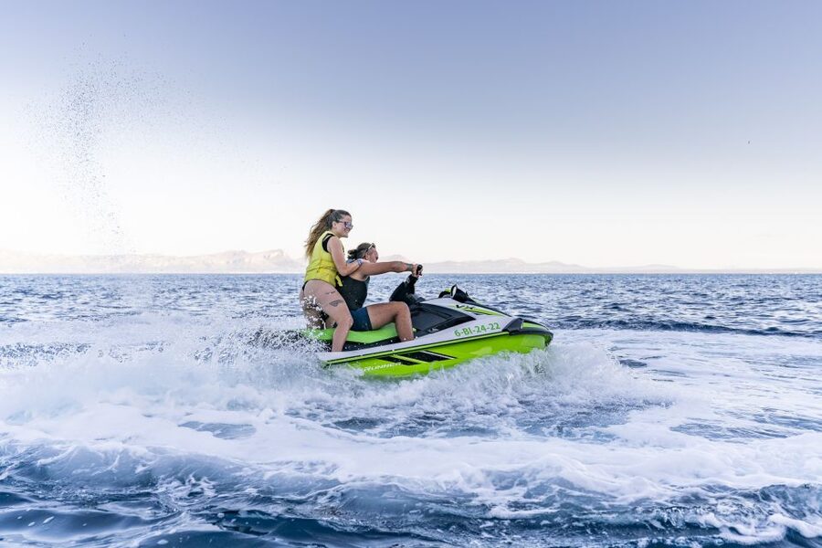 Mallorca: Alcudia Bay Jet Ski Tour - What the one-hour duration really means