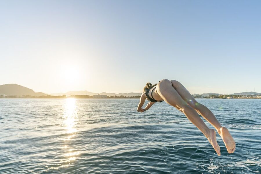 Mallorca: Alcudia Bay Jet Ski Tour - Crossing Alcudia Bay toward Aucanada