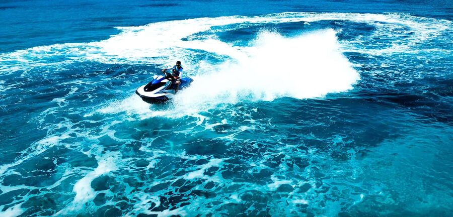 Mellieha: Jet Ski Rental, No License Needed - The Equipment and Staff Matter