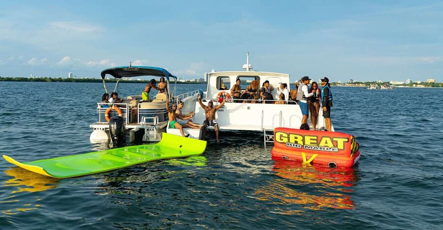 Miami: Adventure Cruise with Jetski, Tubing, and Drinks - Key points before you book