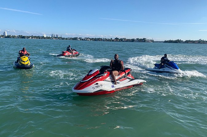 Miami Jet Ski Rental: chase the Ocean, ride the Waves - What the One-Jet-Ski Price Really Covers