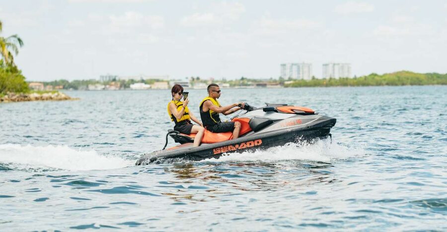 Miami: Jet Ski Rental in Biscayne Bay - Reaching the Biscayne Bay riding zone