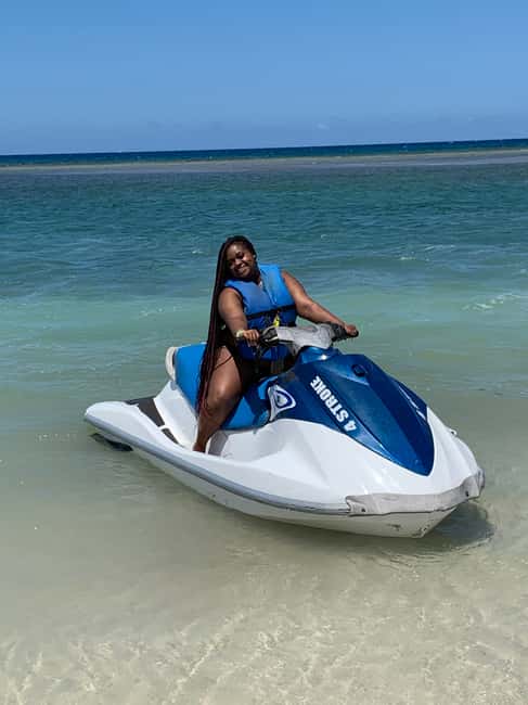 Montego Bay: Jet Ski & Beach with Private Transport - A short lesson before you ride