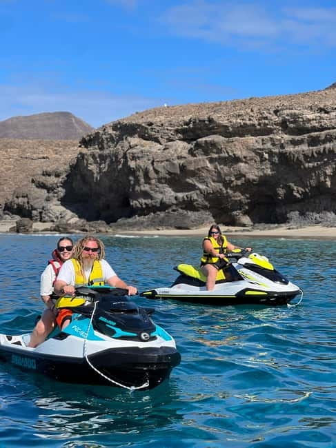 Morro Jable: Guided Jet Ski Safari (without license) - Thirty minutes along the southern coast