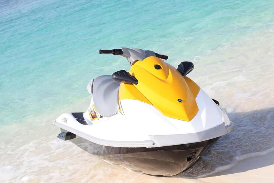 Nassau: Jet Ski Adventure - Arriving at Montagu Beach and learning the controls