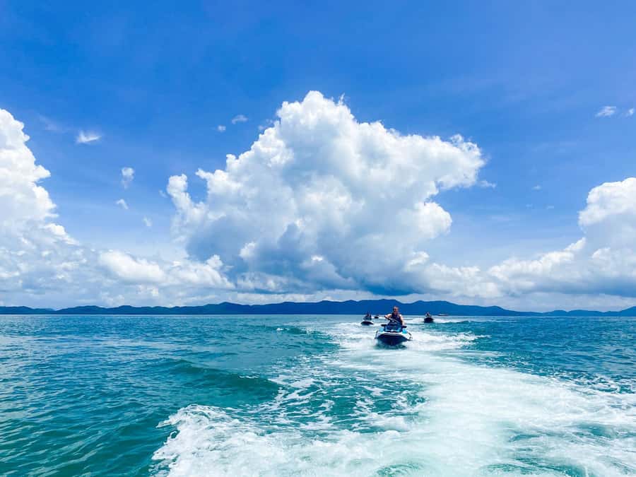 Phuket: 5 or 8-Island Jet Ski Tour with Lunch and Transfer - Lunch is useful, but keep expectations modest