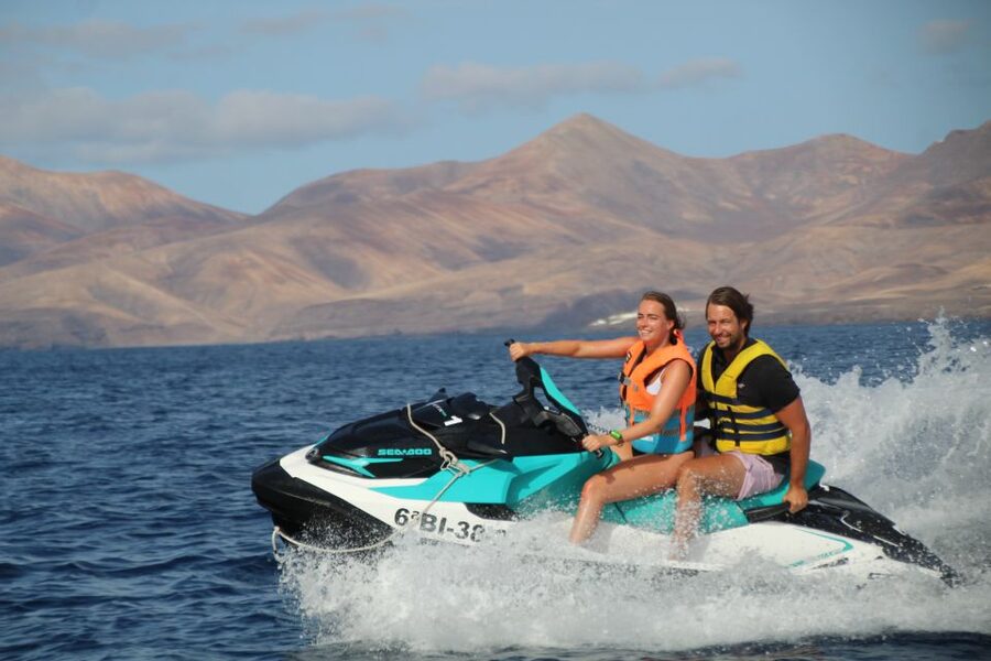 Playa Blanca: 40-Minute Jet Ski Excursion in Marina Rubicón - Setting out from Marina Rubicón