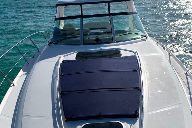 Private Luxury HalfDay w/Jetski Stingray City, Snorkeling & Starfish Beach Tour - The jet ski question deserves a quick check