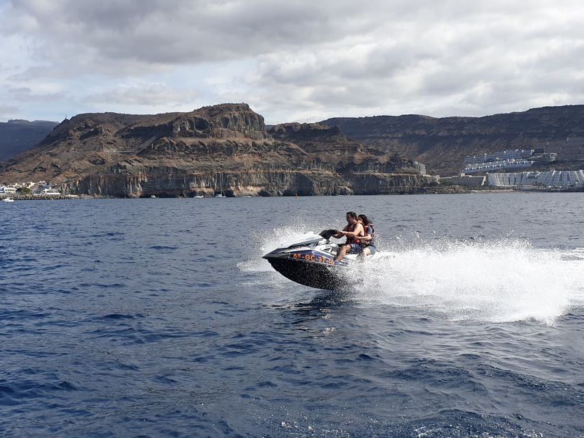 Puerto Rico de Gran Canaria: Jetski Tour - Dolphins, Flying Fish, and the Support Boat