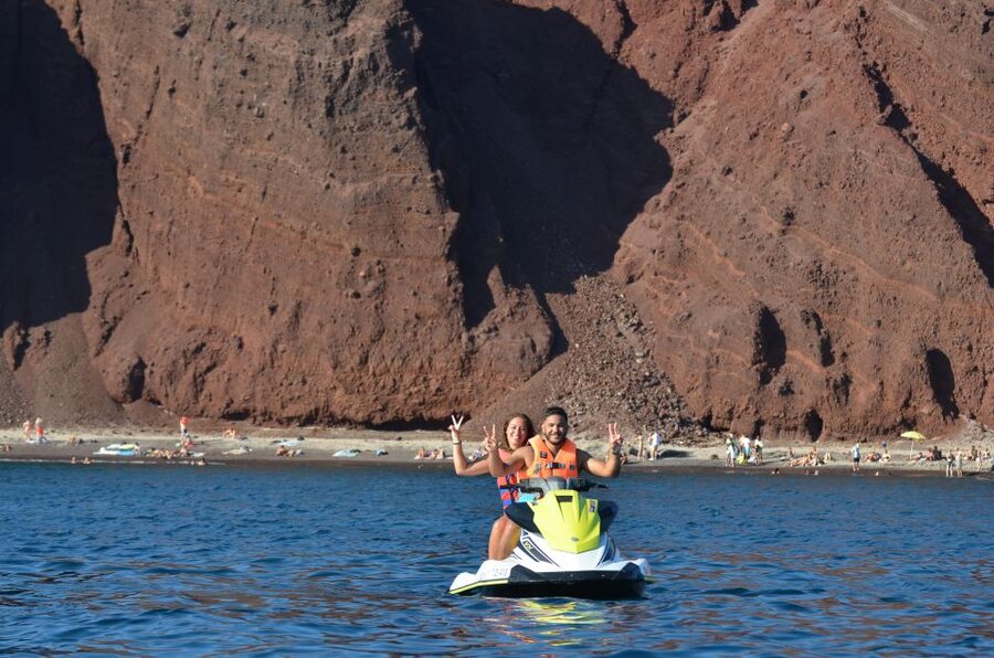 Santorini:Volcanic Beaches Cruise With Jet Ski - Who should book, and who should skip it