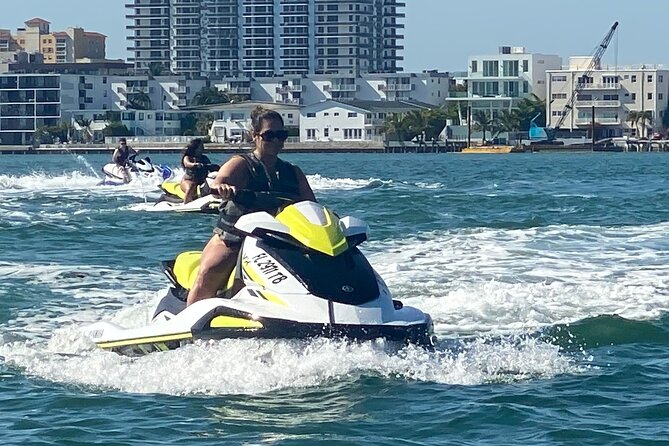 South Beach Jet Ski Rental departs Bayside Marketplace - The Pontoon Ride Starts the Adventure