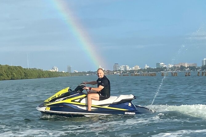 South Beach Jet Ski Rental departs Bayside Marketplace - Marine Life Is Possible, Not Promised