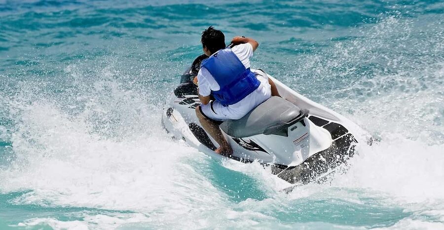 St. Julian's: Jet Ski Rental in St. George's Bay - Finding the jetty behind the marina hotel