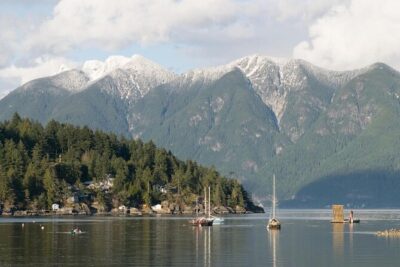 Vancouver Jetski Tour with Dinner on Bowen Island