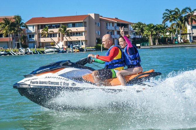 Waverunners Rentals in Cancun - What Happens Before You Start the Engine